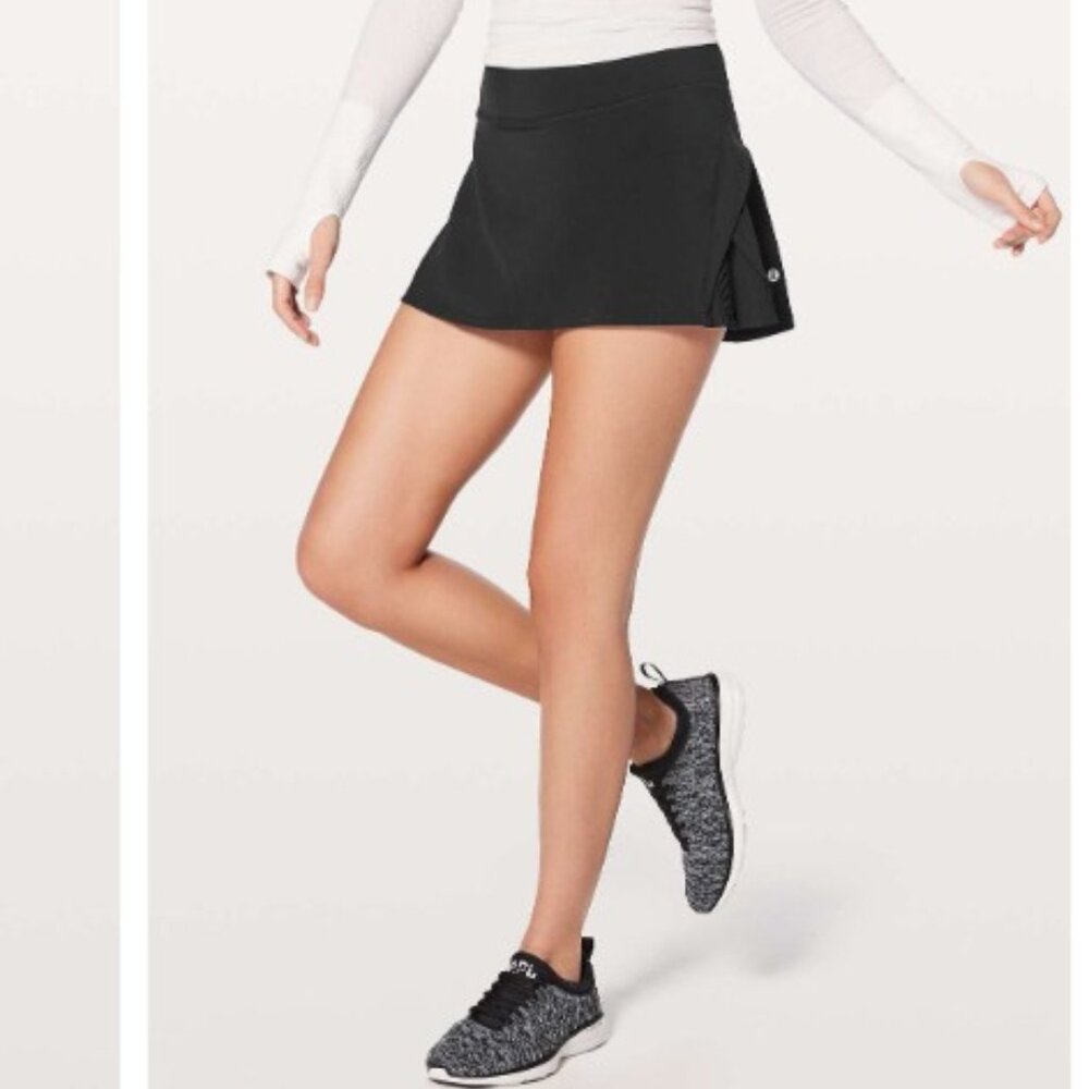 Lululemon Play Off The Pleats Skirt 13" - Black